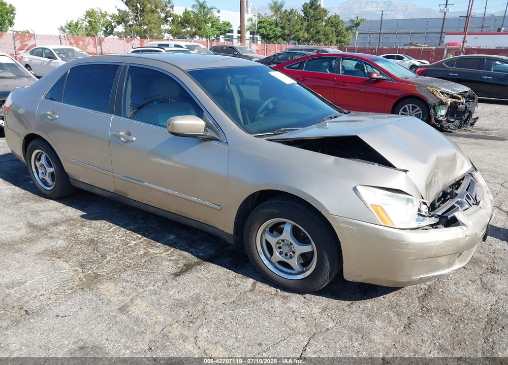 2005 HONDA ACCORD 2.4 LX VIN: JHMCM56445C005943