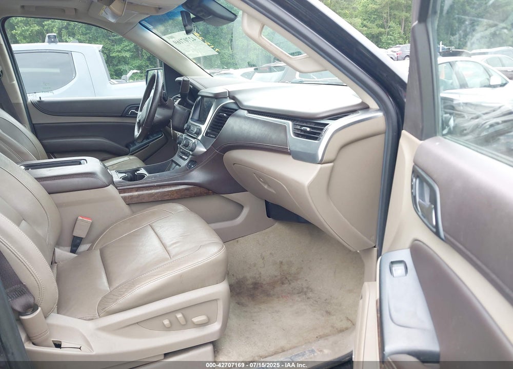 2018 CHEVROLET SUBURBAN VIN: 1GNSKHKC3JR156272