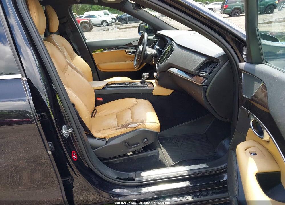 2018 VOLVO XC90 VIN: YV4A22PKXJ1386498