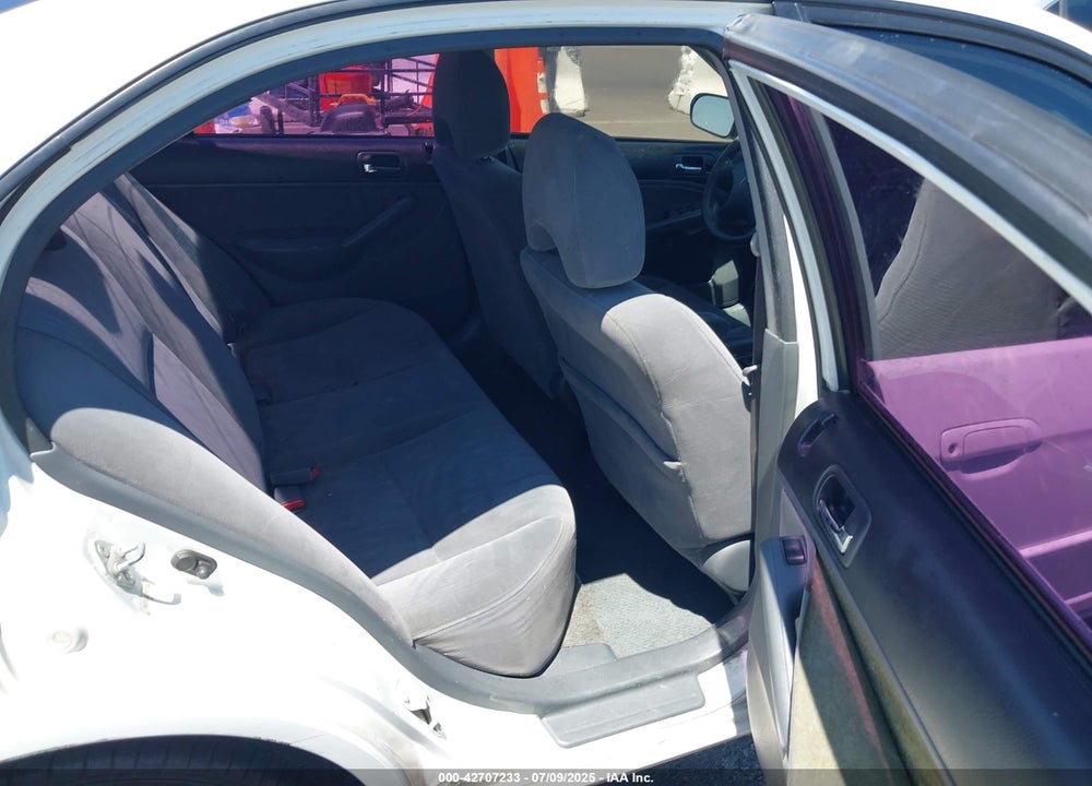 2003 HONDA CIVIC LX VIN: 2HGES165X3H572462