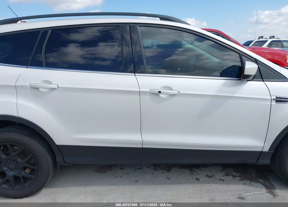 2019 FORD ESCAPE VIN: 1FMCU0HD0KUC32131