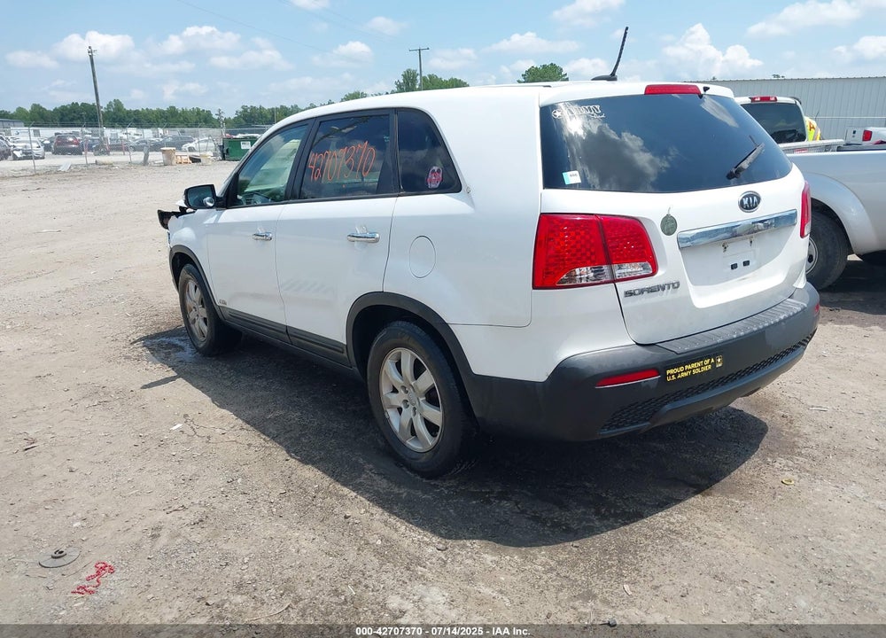 2013 KIA SORENTO VIN: 5XYKTCA6XDG407943