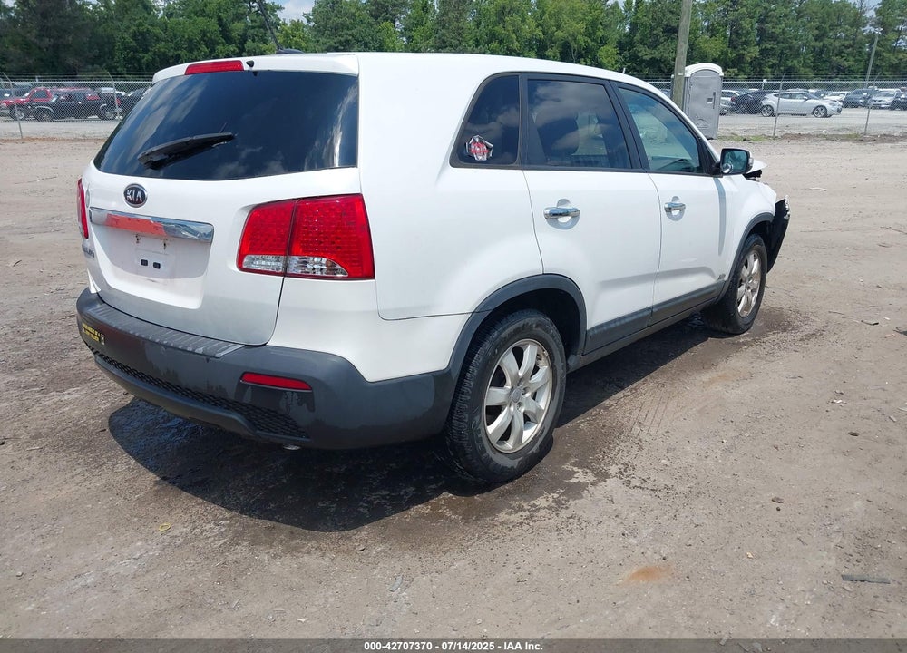2013 KIA SORENTO VIN: 5XYKTCA6XDG407943