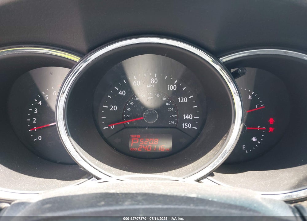 2013 KIA SORENTO VIN: 5XYKTCA6XDG407943