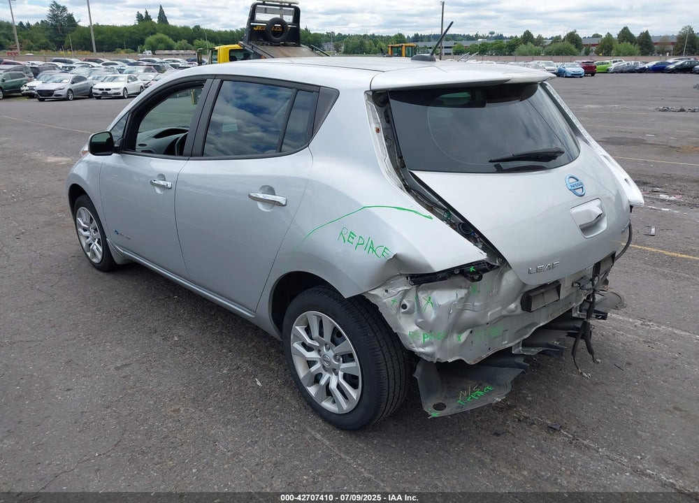 2015 NISSAN LEAF VIN: 1N4AZ0CP5FC308152
