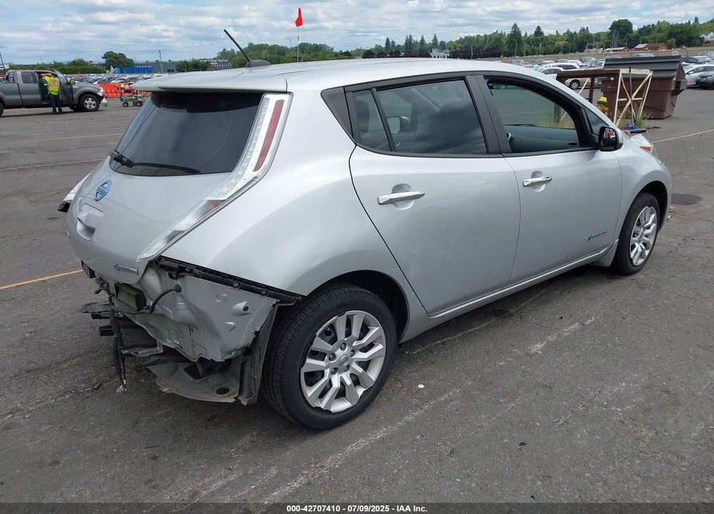 2015 NISSAN LEAF VIN: 1N4AZ0CP5FC308152
