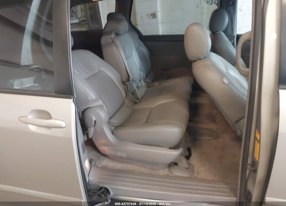 2007 TOYOTA SIENNA LE VIN: 5TDZK23C77S017596