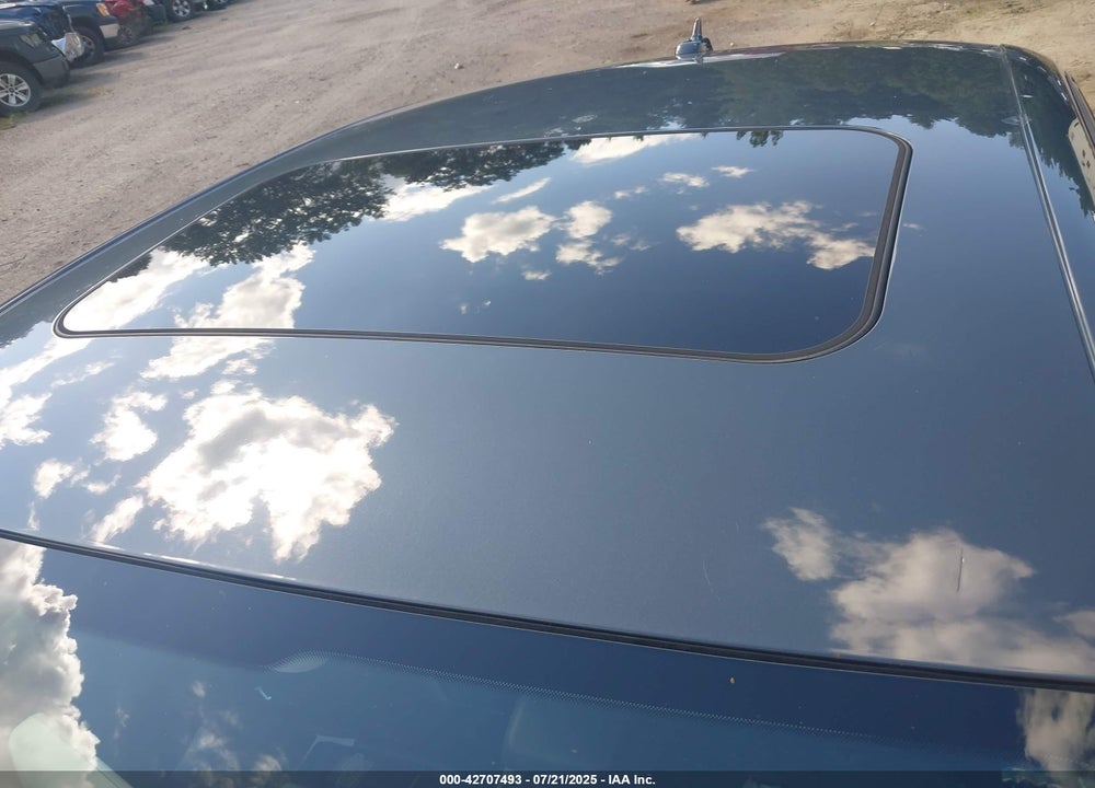 2011 AUDI A4 2.0T PREMIUM VIN: WAUBFAFL2BN055065