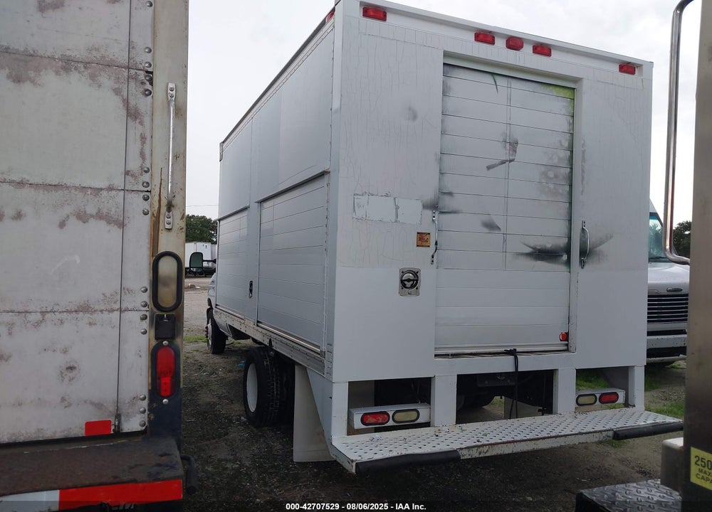2014 FORD ECONOLINE E450 SUPER DUTY CUTWY VAN VIN: 1FDWE4FL3EDA22073