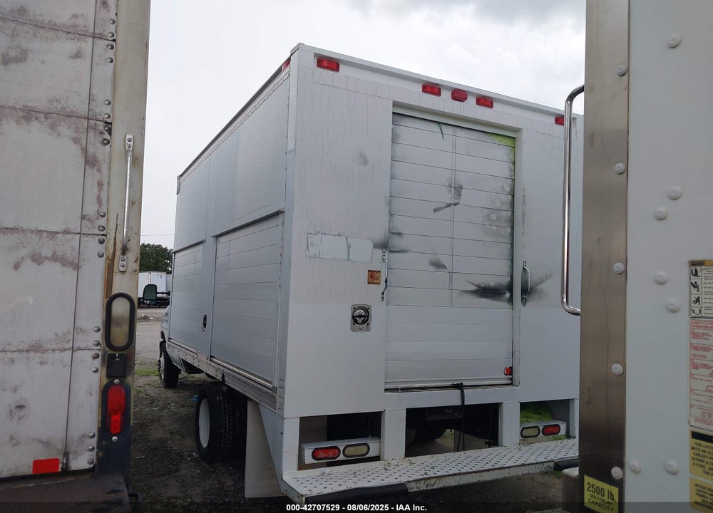 2014 FORD ECONOLINE E450 SUPER DUTY CUTWY VAN VIN: 1FDWE4FL3EDA22073