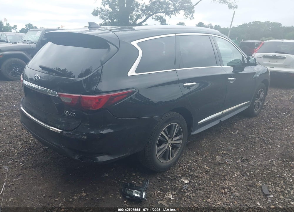 2017 INFINITI QX60 VIN: 5N1DL0MM7HC546161