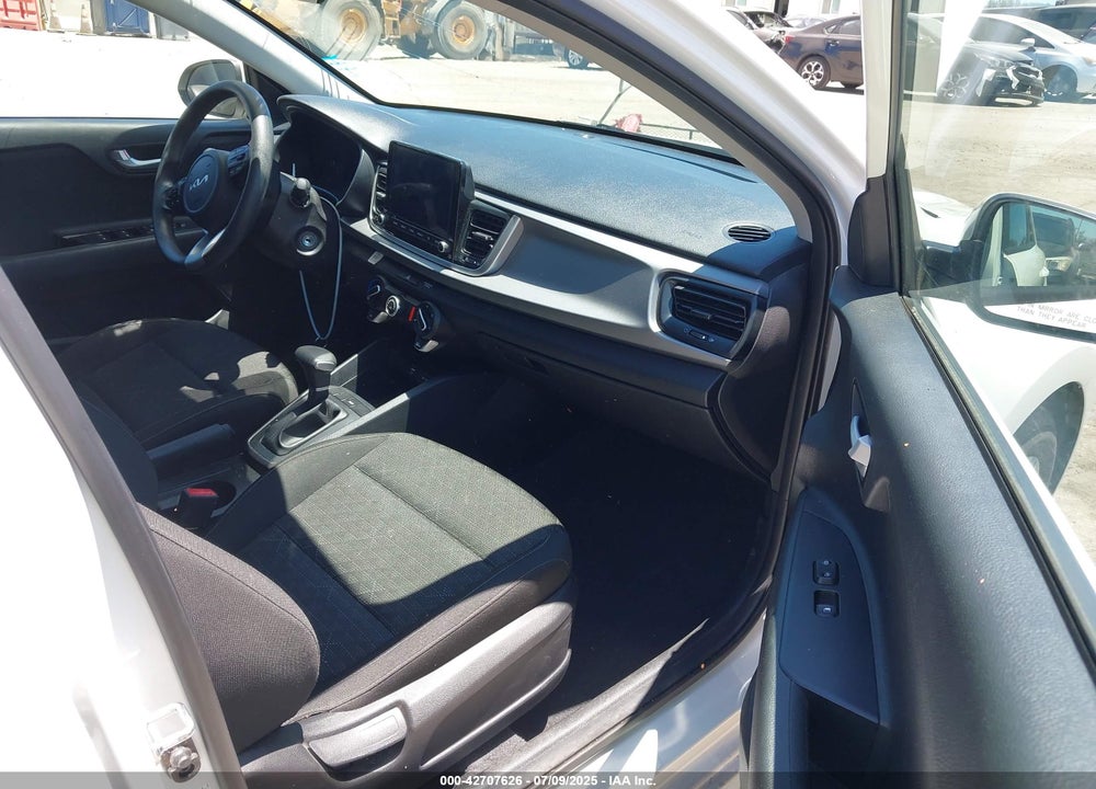 2022 KIA RIO 5-DOOR VIN: 3KPA25AD9NE462276