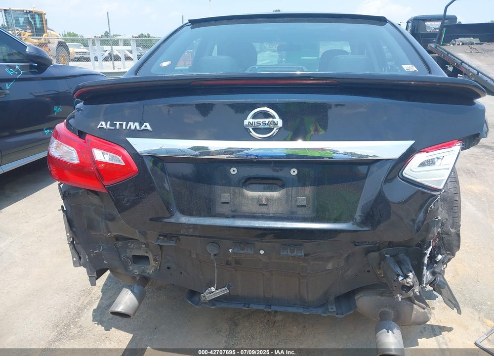 2016 NISSAN ALTIMA VIN: 1N4AL3AP5GC251104