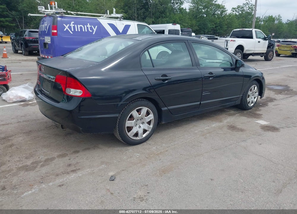 2010 HONDA CIVIC VIN: 2HGFA1F53AH537525