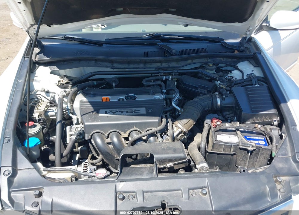 2008 HONDA ACCORD VIN: JHMCP268X8C007919
