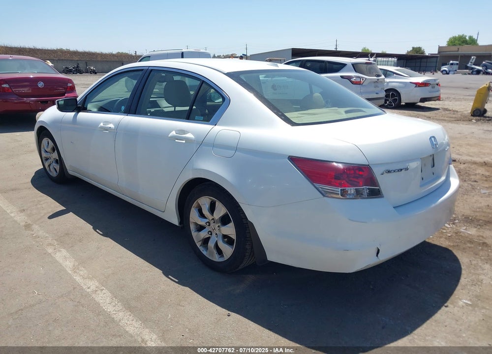 2008 HONDA ACCORD VIN: JHMCP268X8C007919