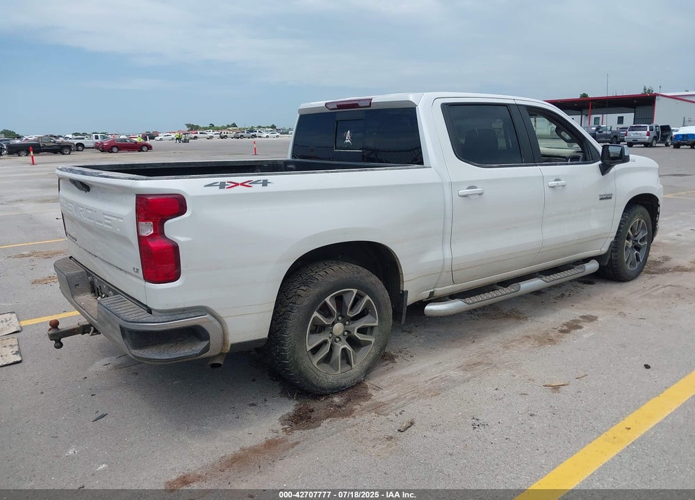 2021 CHEVROLET SILVERADO 1500 4WD SHORT BED LT VIN: 3GCUYDET8MG110462