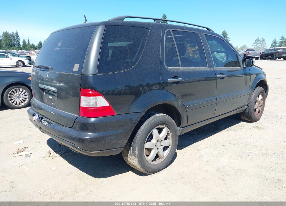 2005 MERCEDES-BENZ ML 500 VIN: 4JGAB75E45A541125