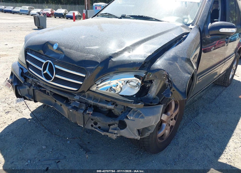 2005 MERCEDES-BENZ ML 500 VIN: 4JGAB75E45A541125