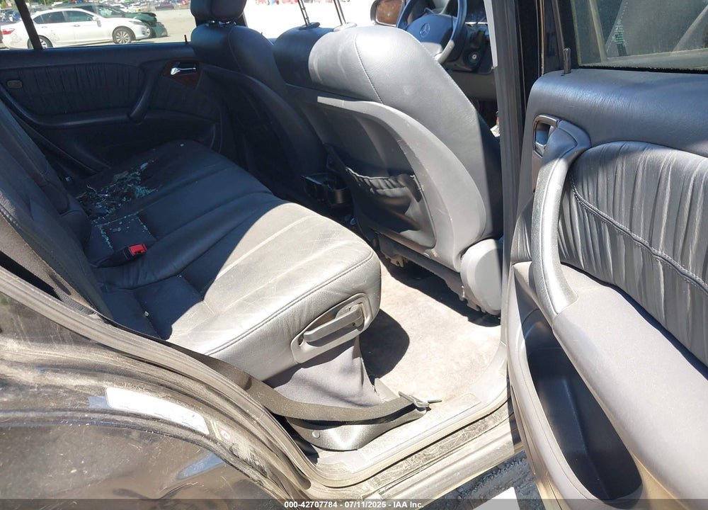 2005 MERCEDES-BENZ ML 500 VIN: 4JGAB75E45A541125
