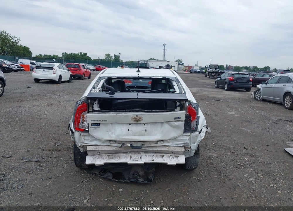 2013 TOYOTA PRIUS VIN: JTDKN3DU7D5588500