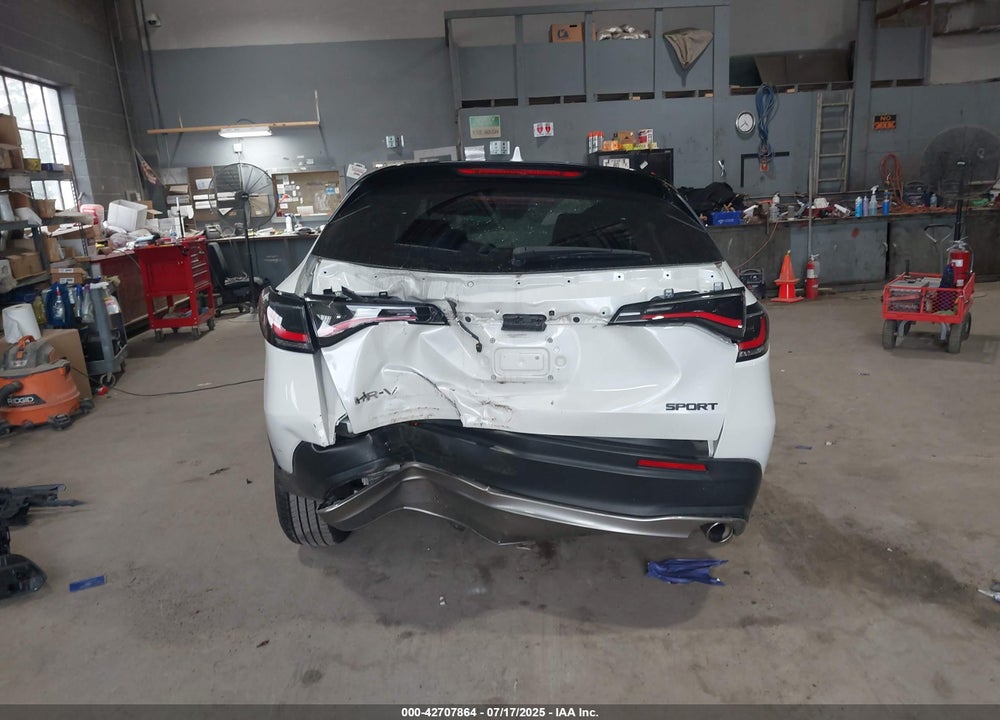 2023 HONDA HR-V VIN: 3CZRZ1H58PM715855