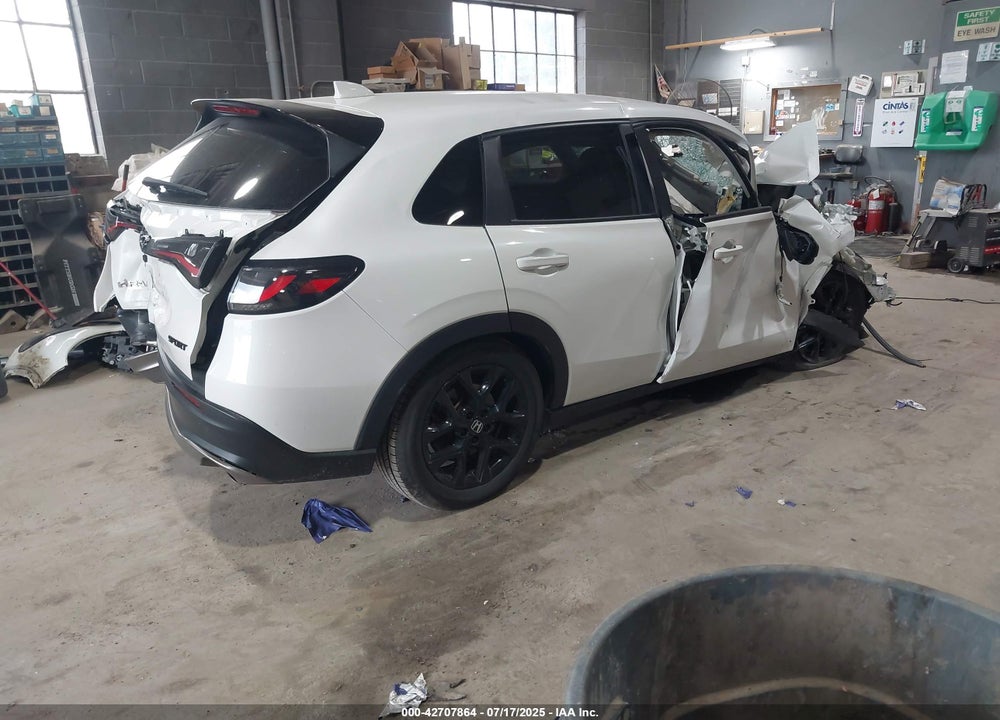2023 HONDA HR-V VIN: 3CZRZ1H58PM715855
