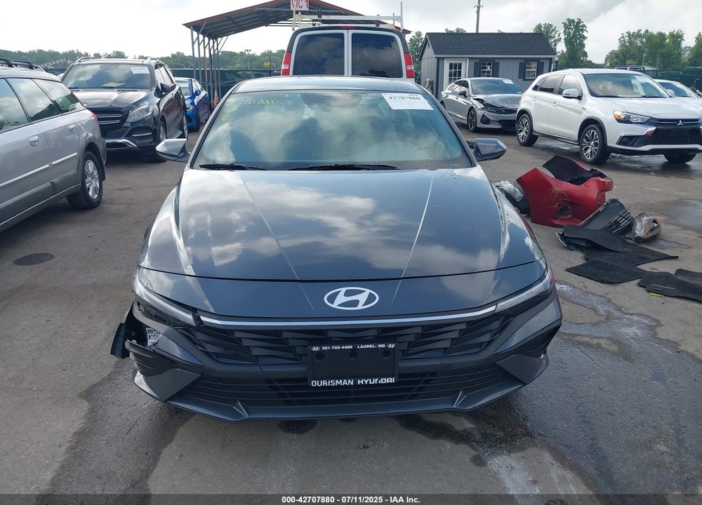 2025 HYUNDAI ELANTRA VIN: KMHLL4DG9SU915424