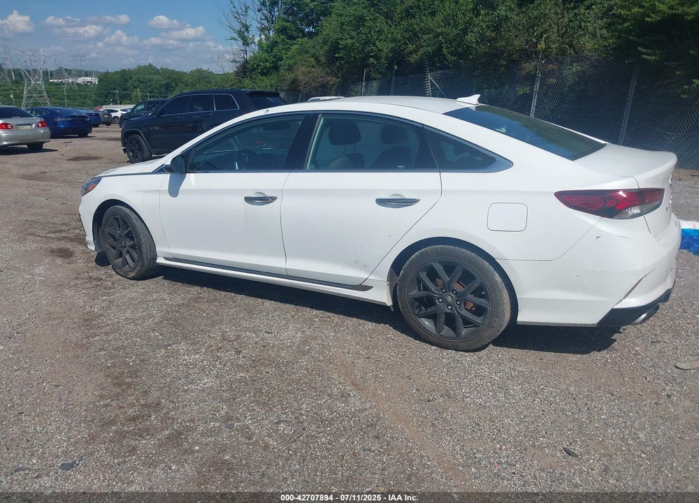 2018 HYUNDAI SONATA VIN: 5NPE34AB0JH620405