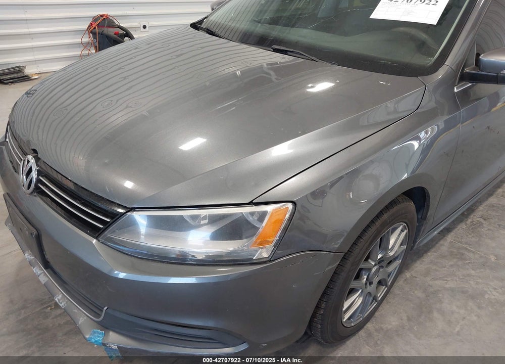 2014 VOLKSWAGEN JETTA VIN: 3VWLL7AJ9EM374323