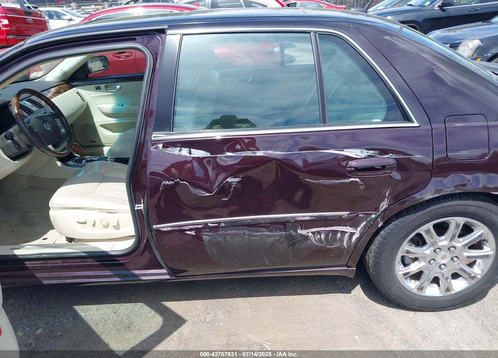 2008 CADILLAC DTS VIN: 1G6KD57Y58U200062