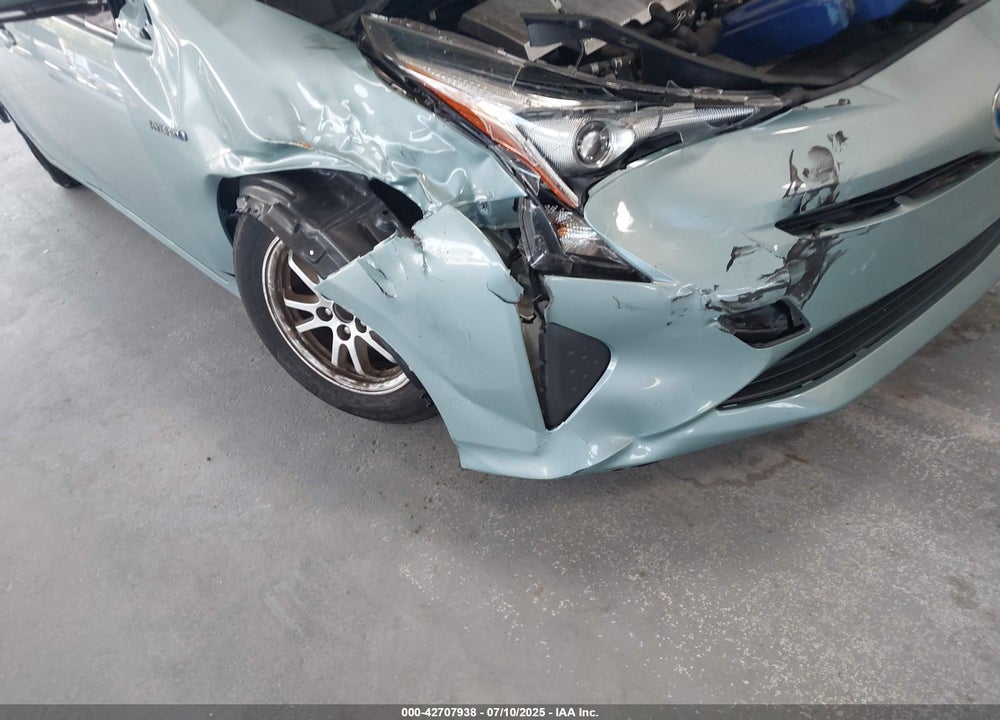 2016 TOYOTA PRIUS VIN: JTDKARFU4G3004839