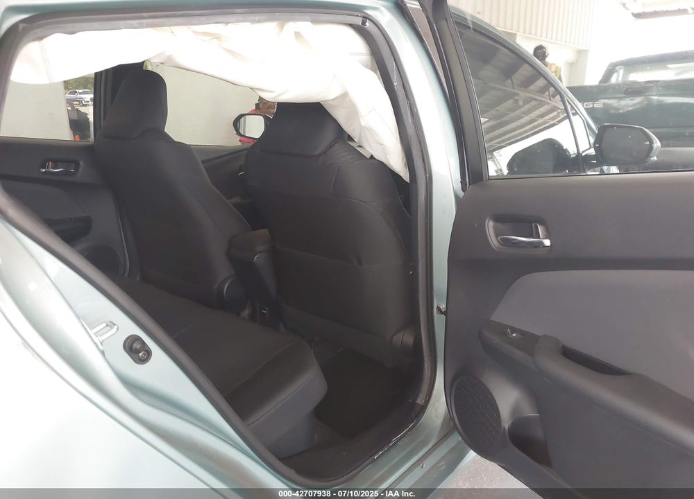 2016 TOYOTA PRIUS VIN: JTDKARFU4G3004839