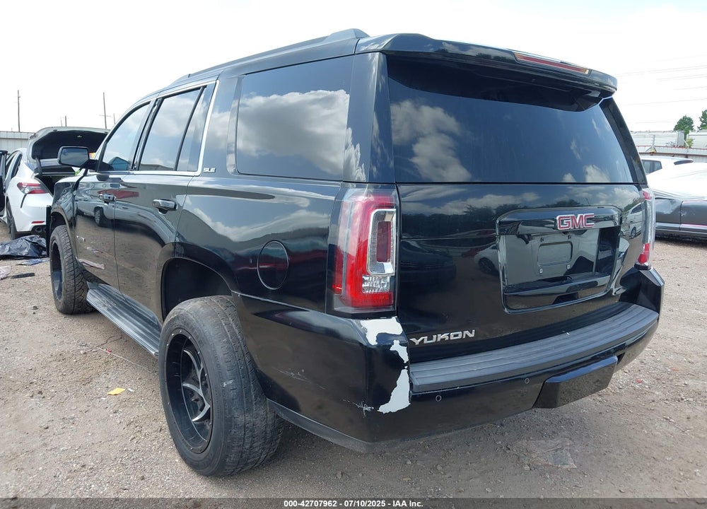 2015 GMC YUKON VIN: 1GKS1AKC7FR714560