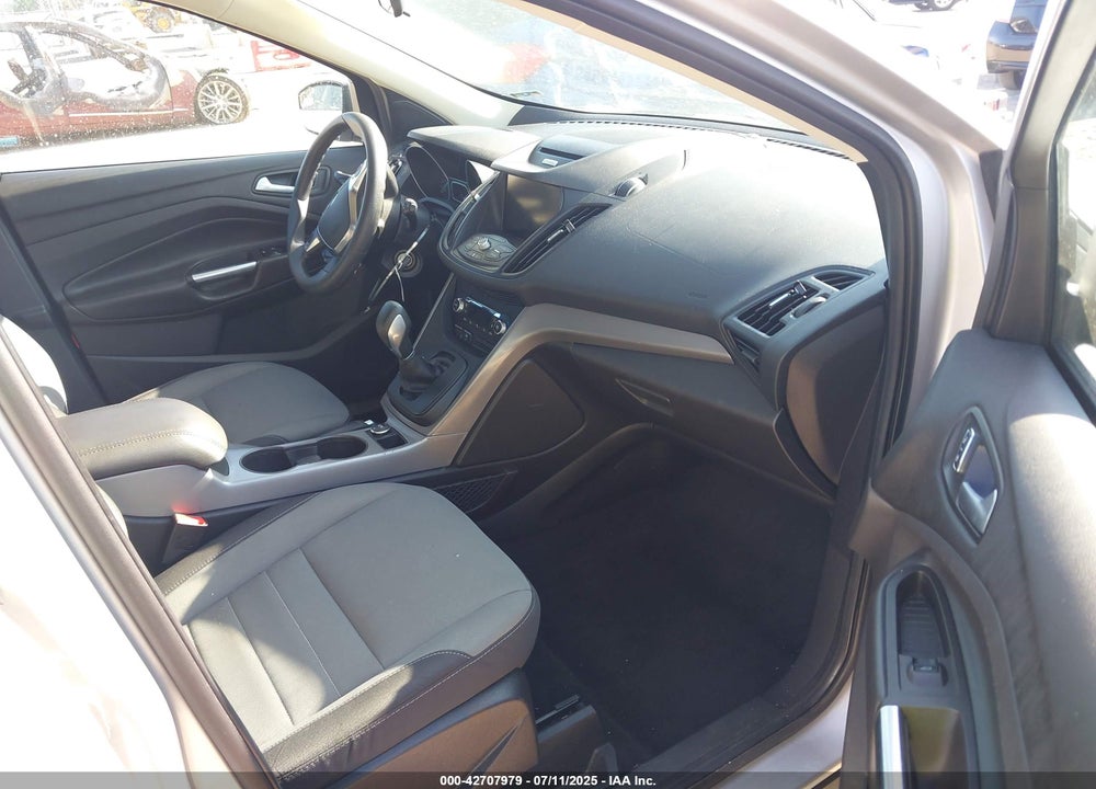 2015 FORD ESCAPE VIN: 1FMCU9GX1FUC19099
