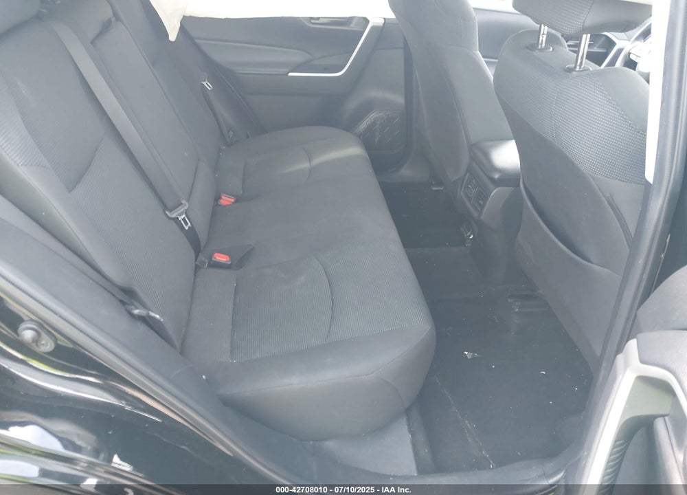 2022 TOYOTA RAV4 VIN: 2T3F1RFV4NW262024
