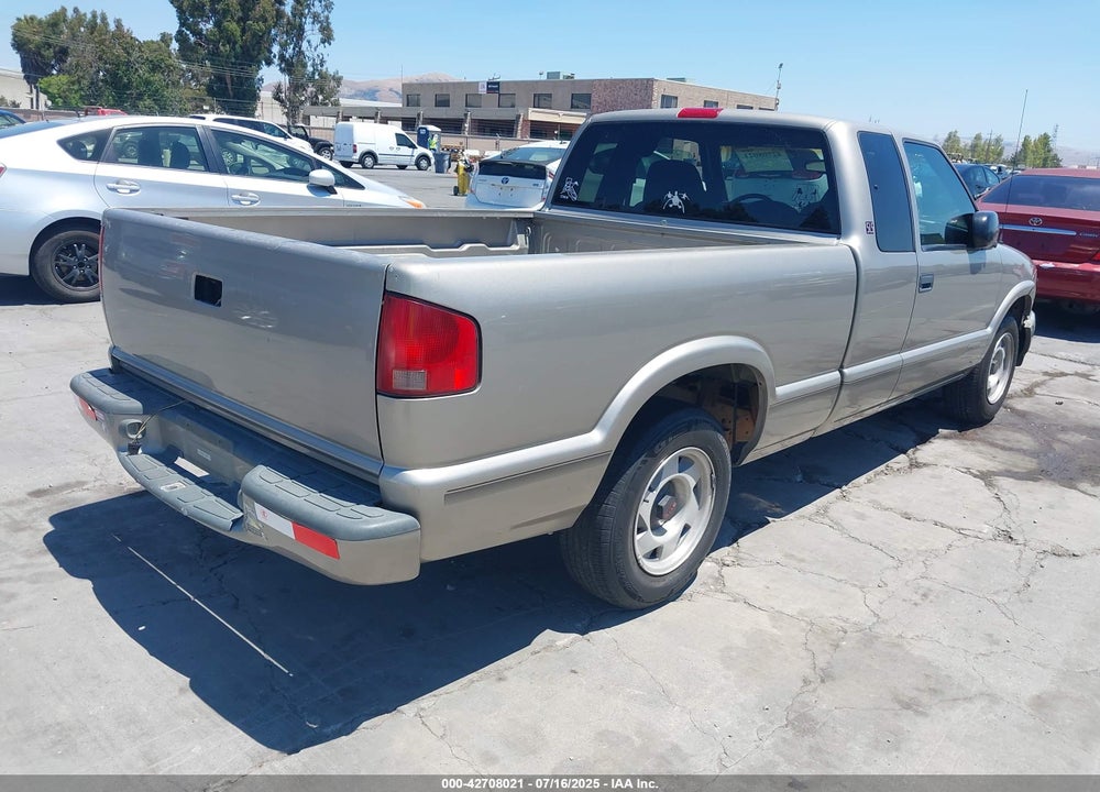 1999 GMC SONOMA SLS VIN: 1GTCS19X7X8506966