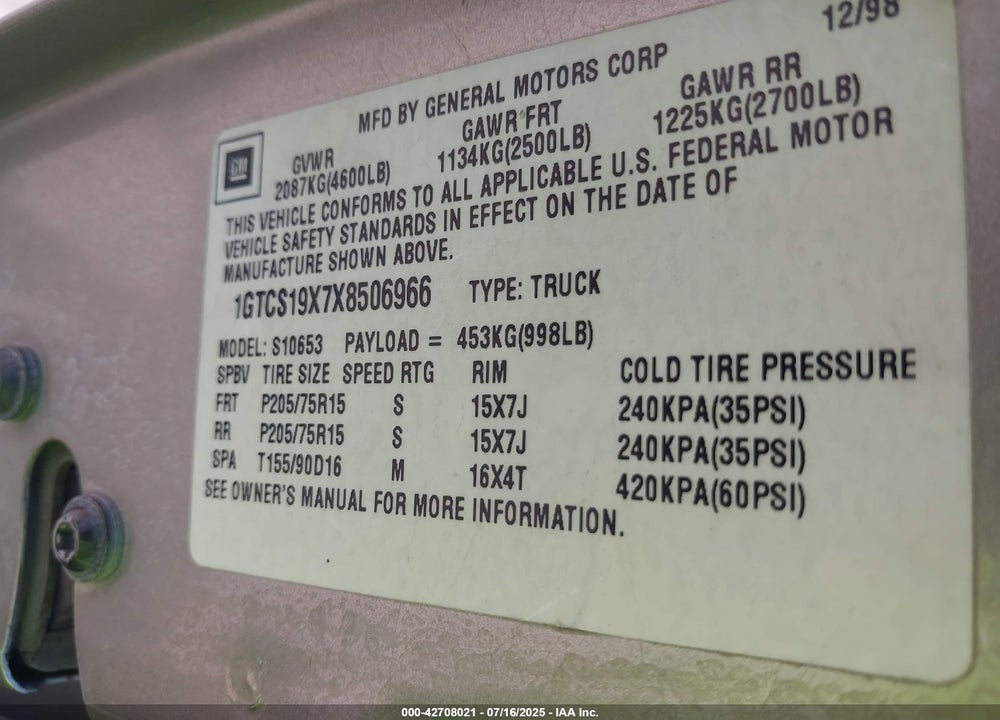 1999 GMC SONOMA SLS VIN: 1GTCS19X7X8506966