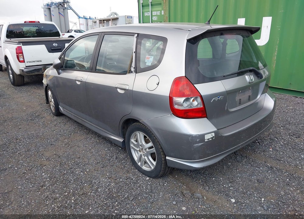2008 HONDA FIT VIN: JHMGD38678S016515
