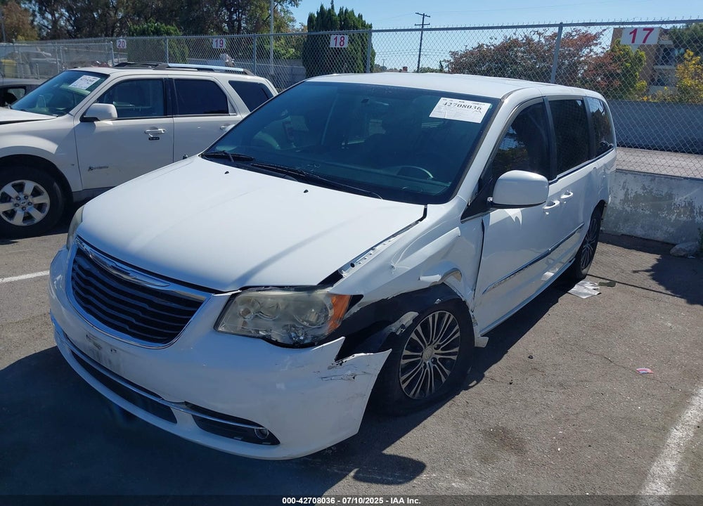 2013 CHRYSLER TOWN & COUNTRY S VIN: 2C4RC1HG4DR816260