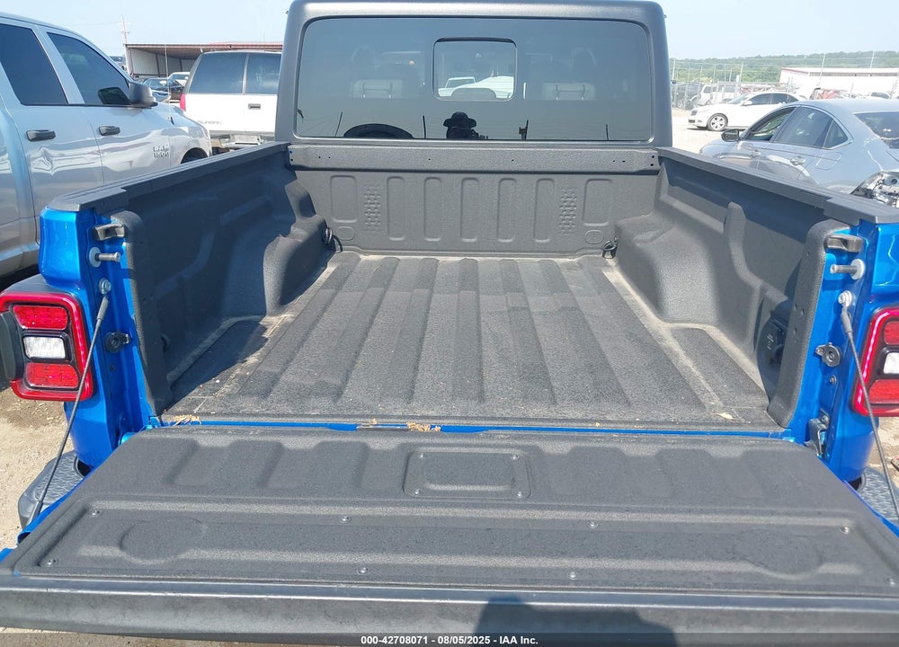 2021 JEEP GLADIATOR VIN: 1C6JJTEG3ML603822