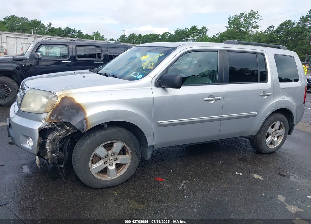 2011 HONDA PILOT VIN: 5FNYF4H59BB063773