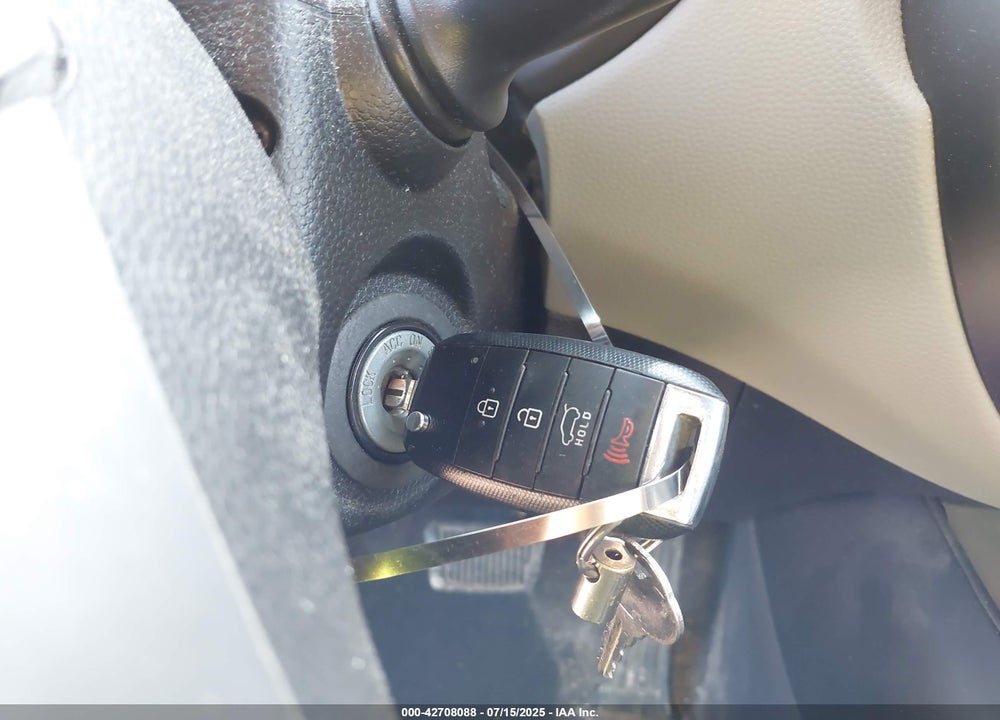 2017 KIA SOUL VIN: KNDJN2A26H7468514