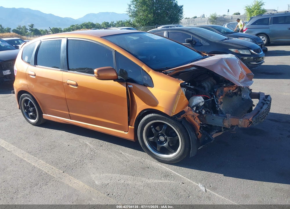 2009 HONDA FIT SPORT VIN: JHMGE88469S053131