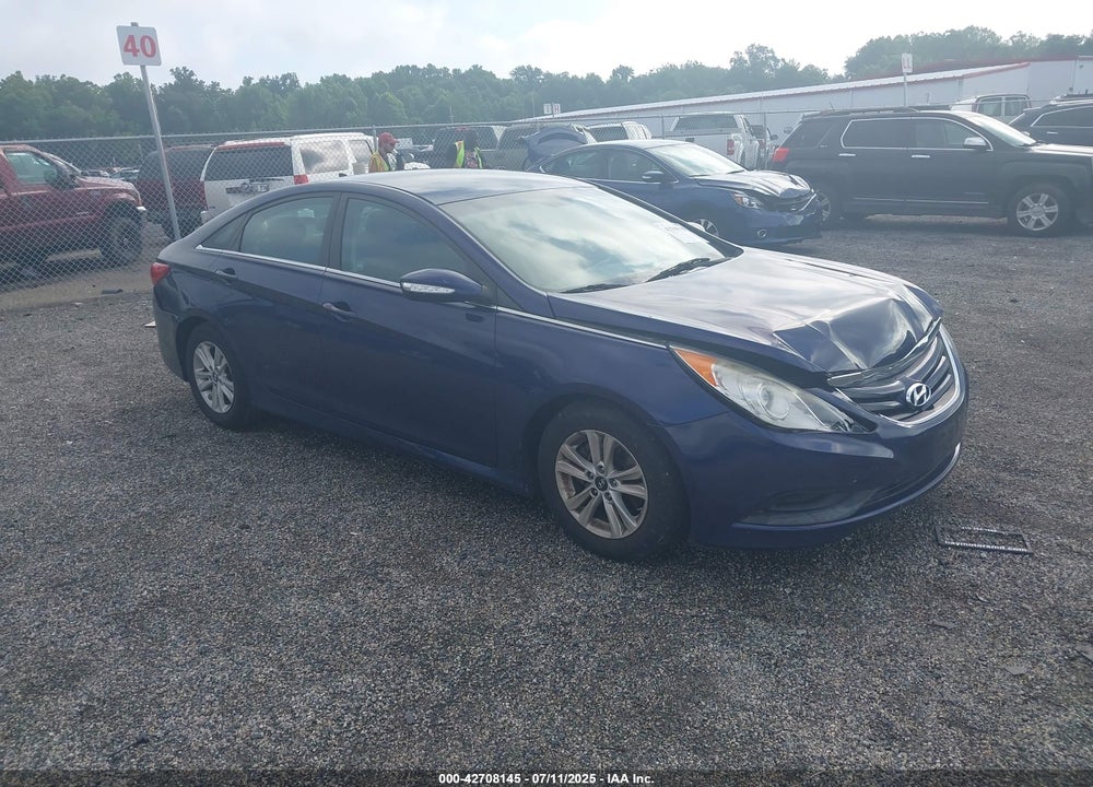 2014 HYUNDAI SONATA GLS VIN: 5NPEB4AC8EH823818