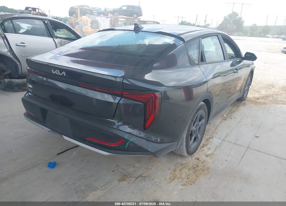 2025 KIA K4 VIN: 3KPFT4DE0SE024145