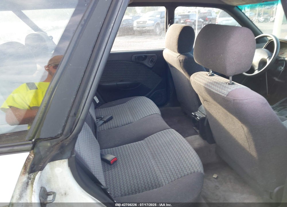 1999 SUBARU LEGACY 30TH ANN. OUTBACK LTD./OUTBACK VIN: 4S3BG6857X7638612