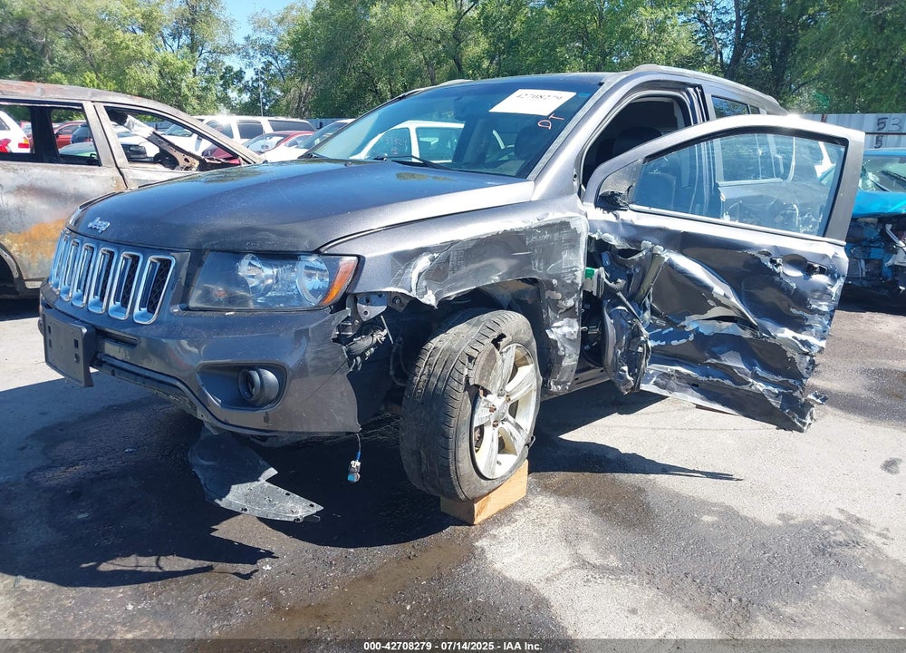 2014 JEEP COMPASS VIN: 1C4NJDEB2ED846408
