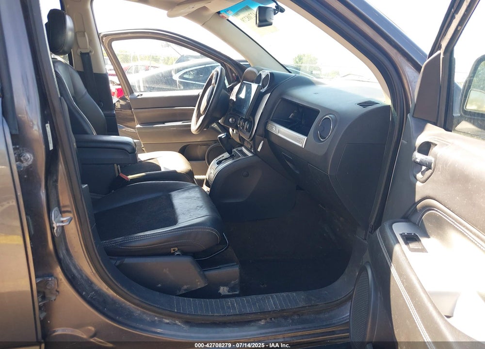 2014 JEEP COMPASS VIN: 1C4NJDEB2ED846408