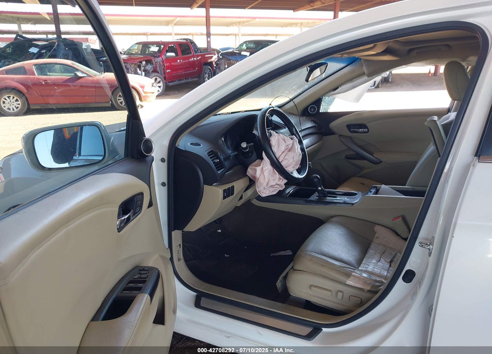 2013 ACURA RDX VIN: 5J8TB3H33DL006386